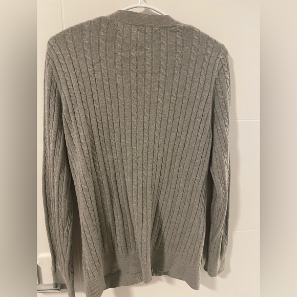 Tommy Hilfiger cardigan! - Picture 2 of 3